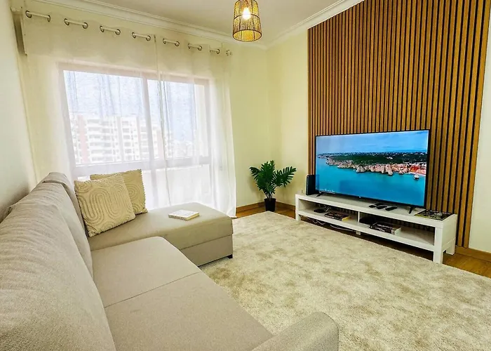 Appartamento No Coracao Da Da Rocha Candimar 4f Portimão