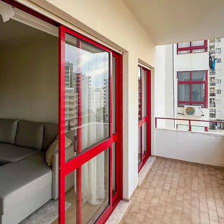 Appartement No Coracao Da Da Rocha Candimar 4f *